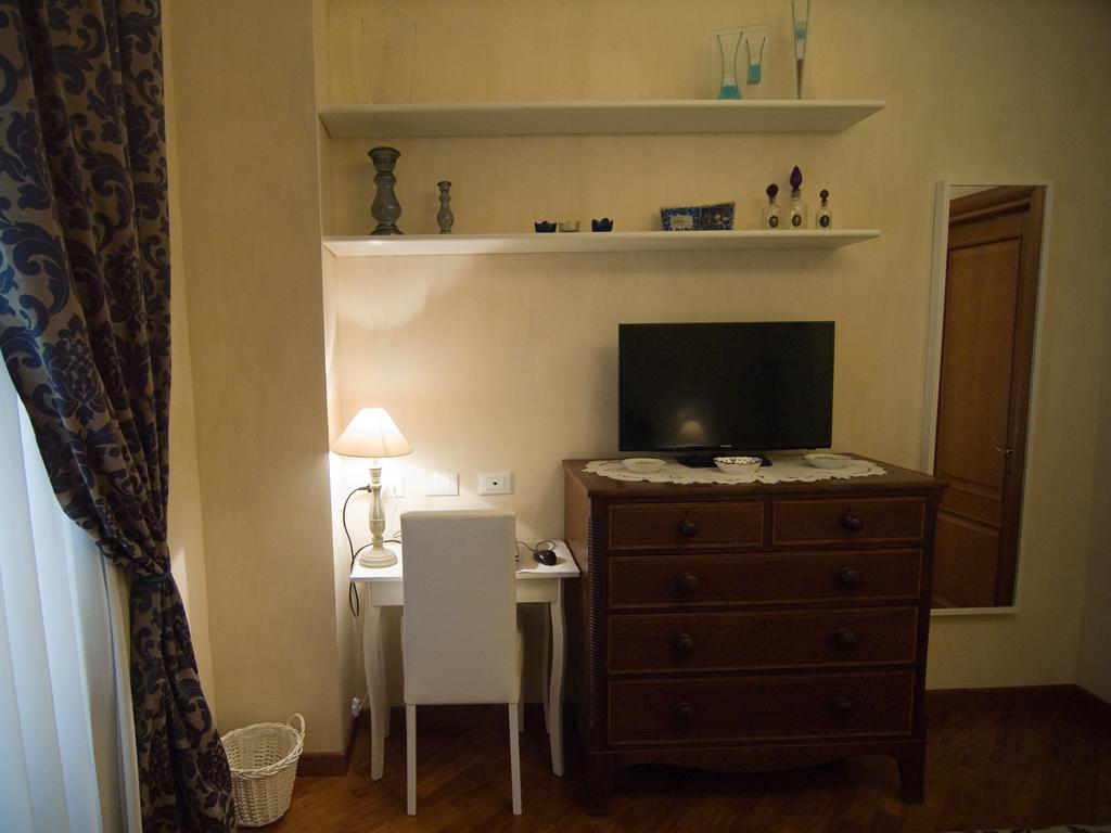 B&B Les Suites Róma Szoba fotó